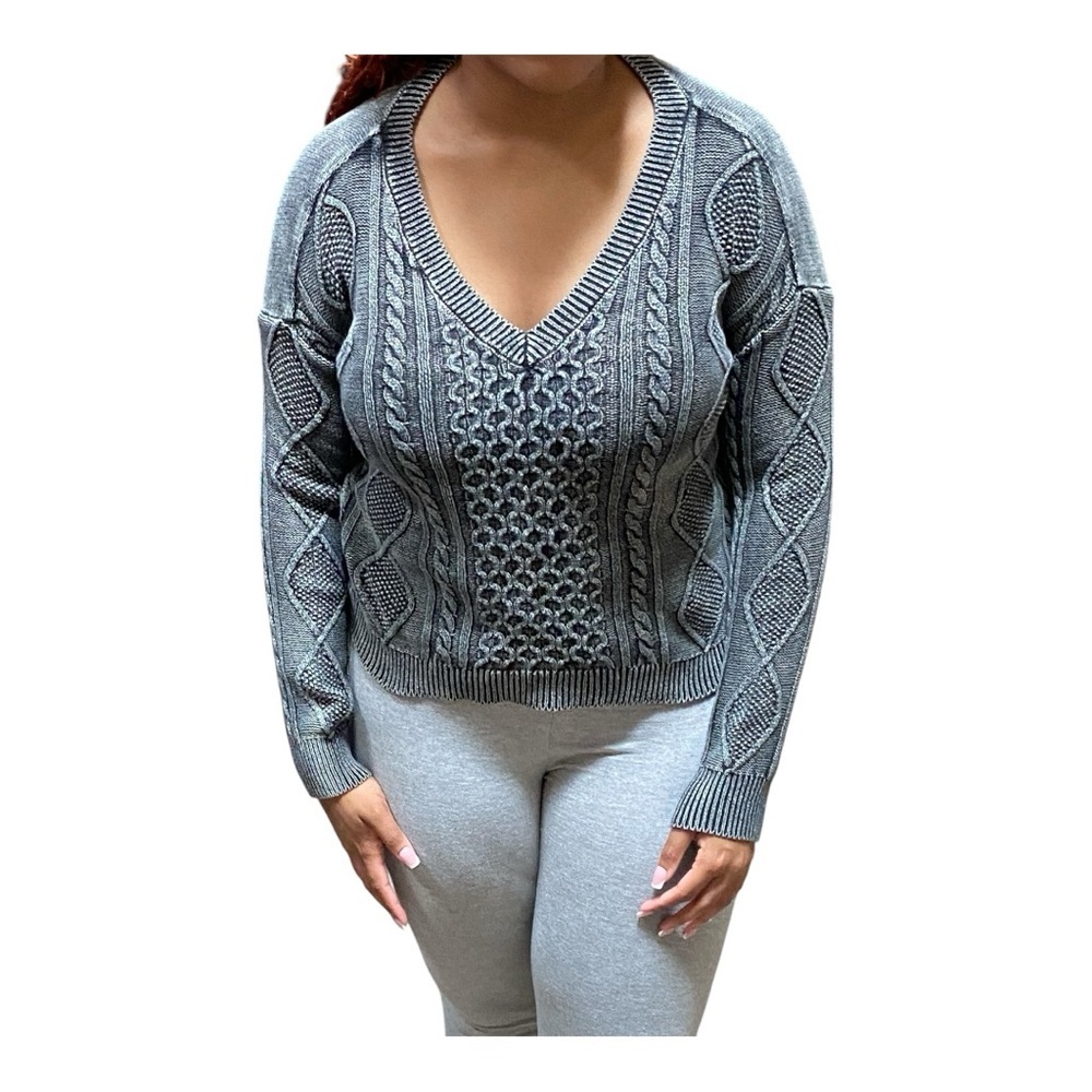 No Boundaries Gray Cable Knit Women's Sweater Size M (7/9) - Picture 1 of 3